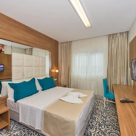 New My World Ataturk Airport Hotel 3*