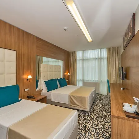 Hotel New My World Ataturk Airport 3*