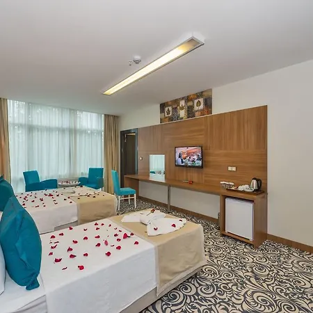 New My World Ataturk Airport Hotel 3*